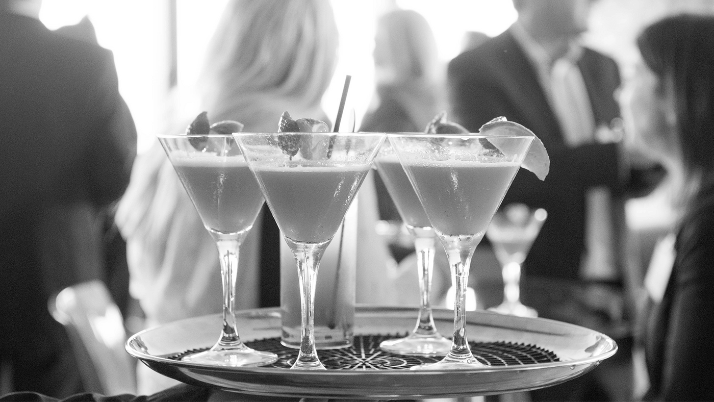cocktails business meeting_bw